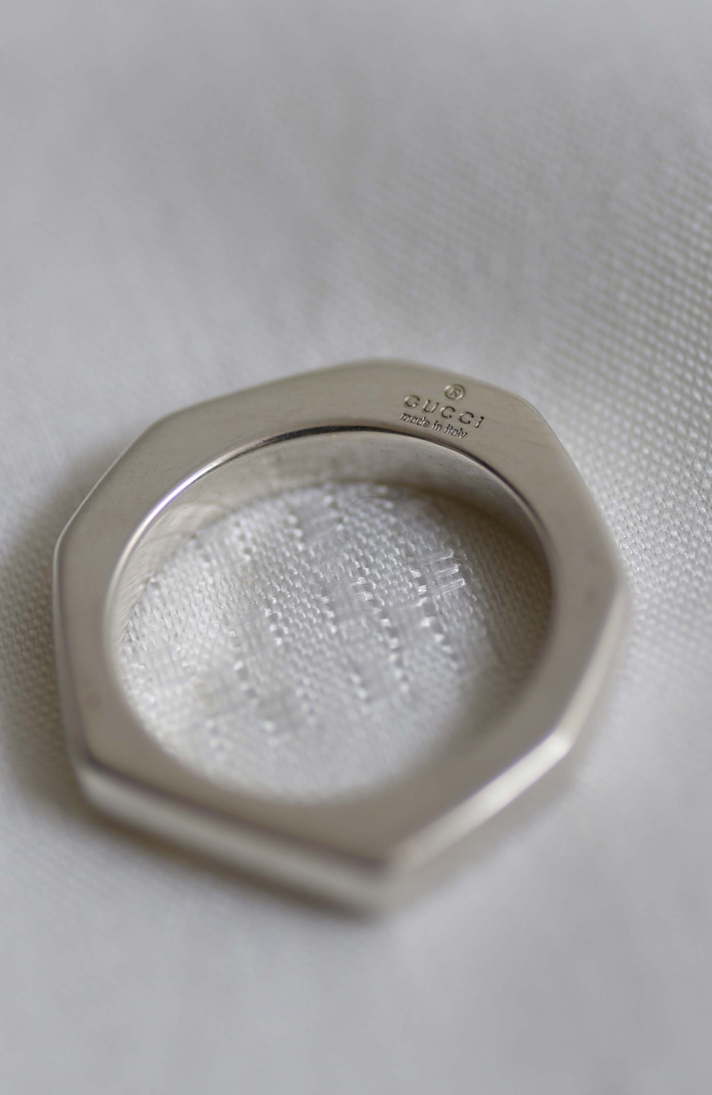 GUCCI ring