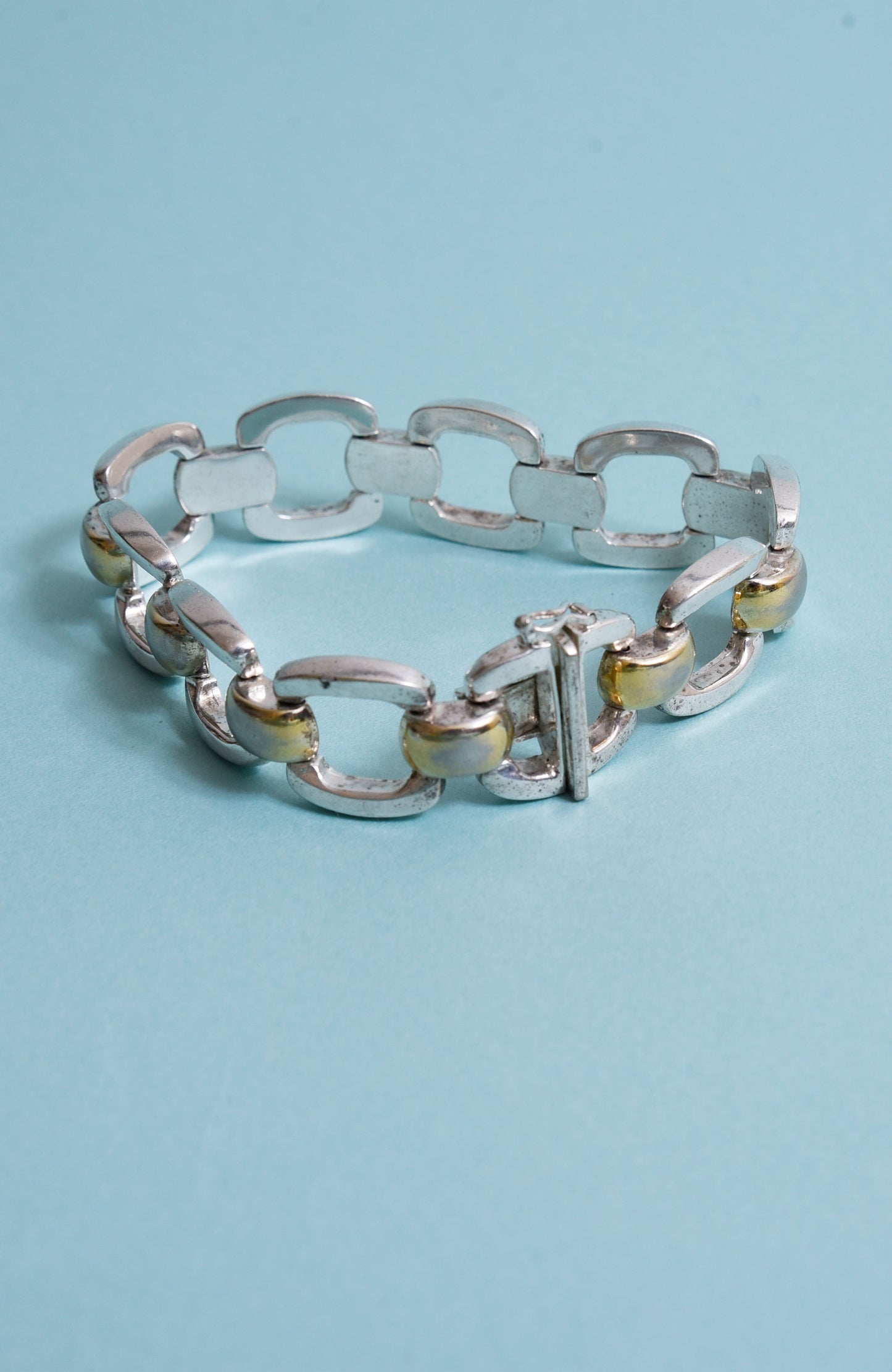 Oval ringBracelet |1980s