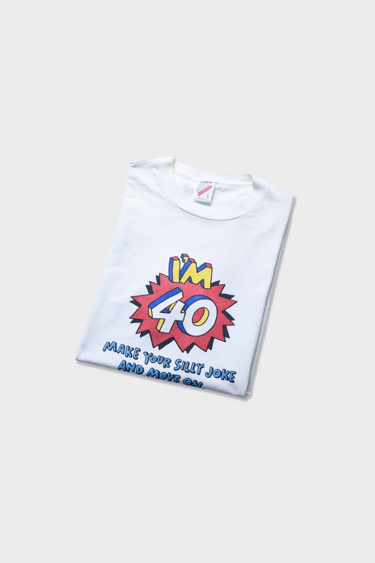 90s graphic TEE