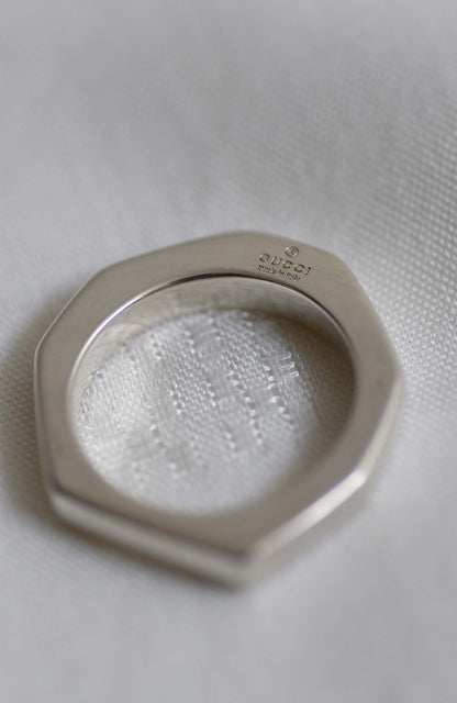 GUCCI ring